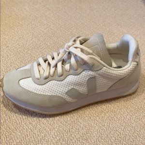 Veja Rio Branco Sneakers